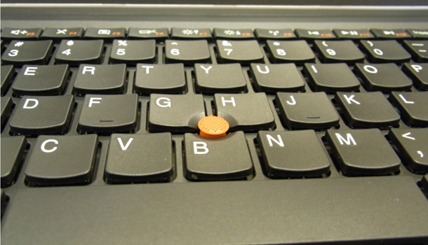 ThinkPad Edge 13" のHDD換装とメモリ増設をしましたトラックポイントキャップの交換(1) | ThinkPad Edge 13