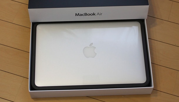 新型 MacBook Air 11" (Early 2011) が届いた《開封まで》MacBook Air 開封の儀(3)