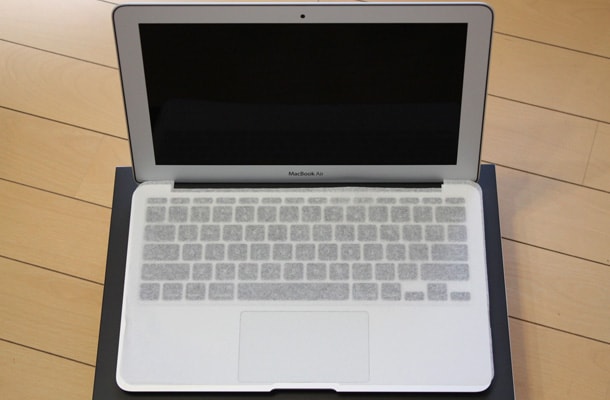 新型 MacBook Air 11" (Early 2011) が届いた《開封まで》MacBook Air 開封の儀(7)