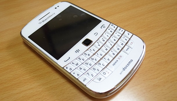 docomo版 BlackBerry Bold 9900 ホワイトを購入《開封まで》docomo版 BlackBerry Bold 9900 ホワイト開封の儀 (5)
