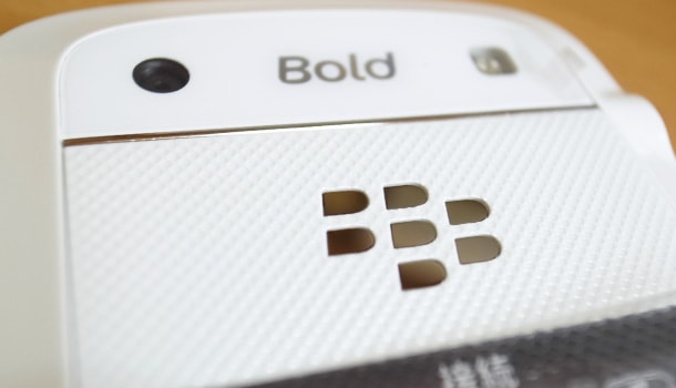 docomo版 BlackBerry Bold 9900 ホワイトを購入《開封まで》docomo版 BlackBerry Bold 9900 ホワイト開封の儀 (8)