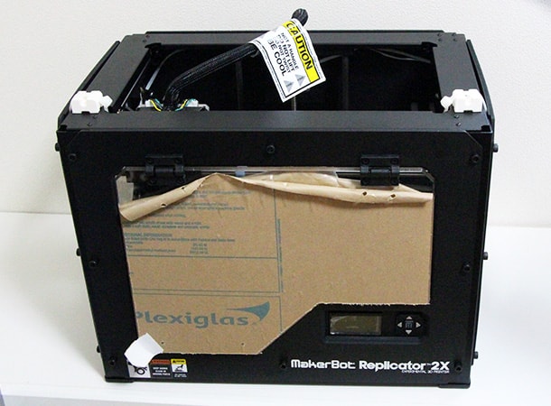 3Dプリンター Makerbot Replicator 2X を購入しました《開封〜テスト印刷まで》3Dプリンタ Replicator 2X を購入 (4)
