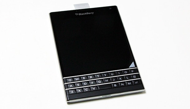 BlackBerry Passport を購入、サイズ比較やキーボード周りをチェックしてみたBlackBerry Passport を購入 (8)