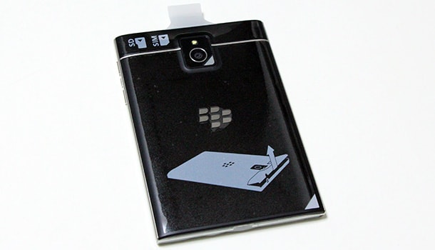 BlackBerry Passport を購入、サイズ比較やキーボード周りをチェックしてみたBlackBerry Passport を購入 (9)