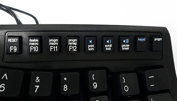 KINESIS Advantage2 LF Keyboard (キネシス アドバンテージ2 キーボード/赤軸) を購入KINESIS Advantage2 LF Keyboard 購入 (8)