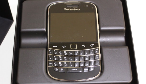 BlackBerry Bold 9900 開封の儀(2)