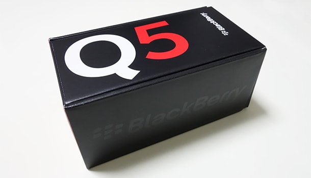 BlackBerry Q5 の開封の儀 (2)
