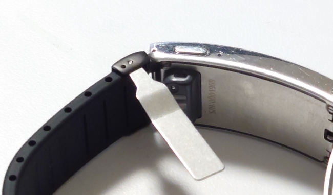 ソニー wena3 のラバーバンドの交換(2)