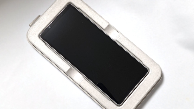 docomo版 Sony Xperia 5 V を中古で買いました(2)
