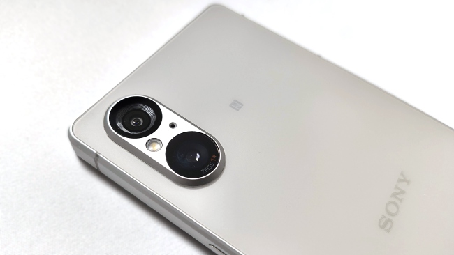 docomo版 Sony Xperia 5 V を中古で買いました(5)
