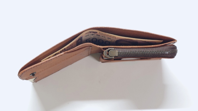 コンパクトな二つ折り財布「POKET/ポケト」を買いました(7)